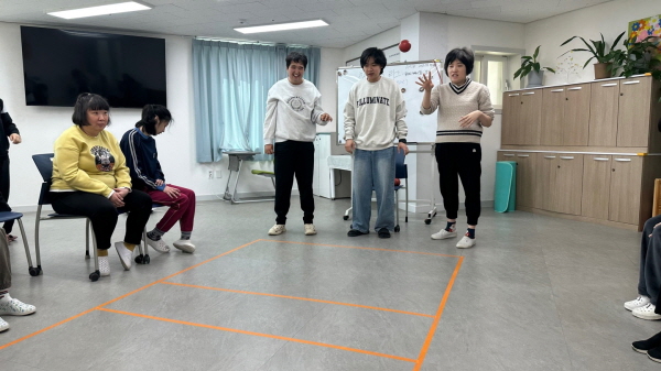 e418ccd27753309a2b398702175e0018_1743502655_0471.jpg